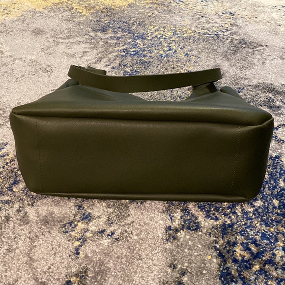 Neiman Marcus Vegan Leather Bag, Olive Green - Picture 4 of 7